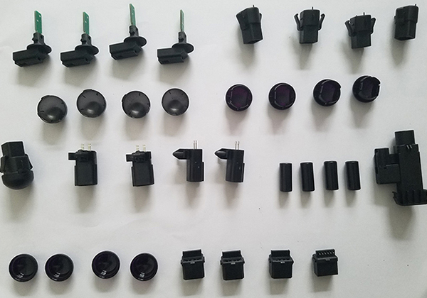 汽(qì)車模具(jù)