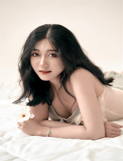 百万美元豪宅：纽约第3季制作内幕：的社会意义与现实影响 揭示艺术创作的艰辛与快乐